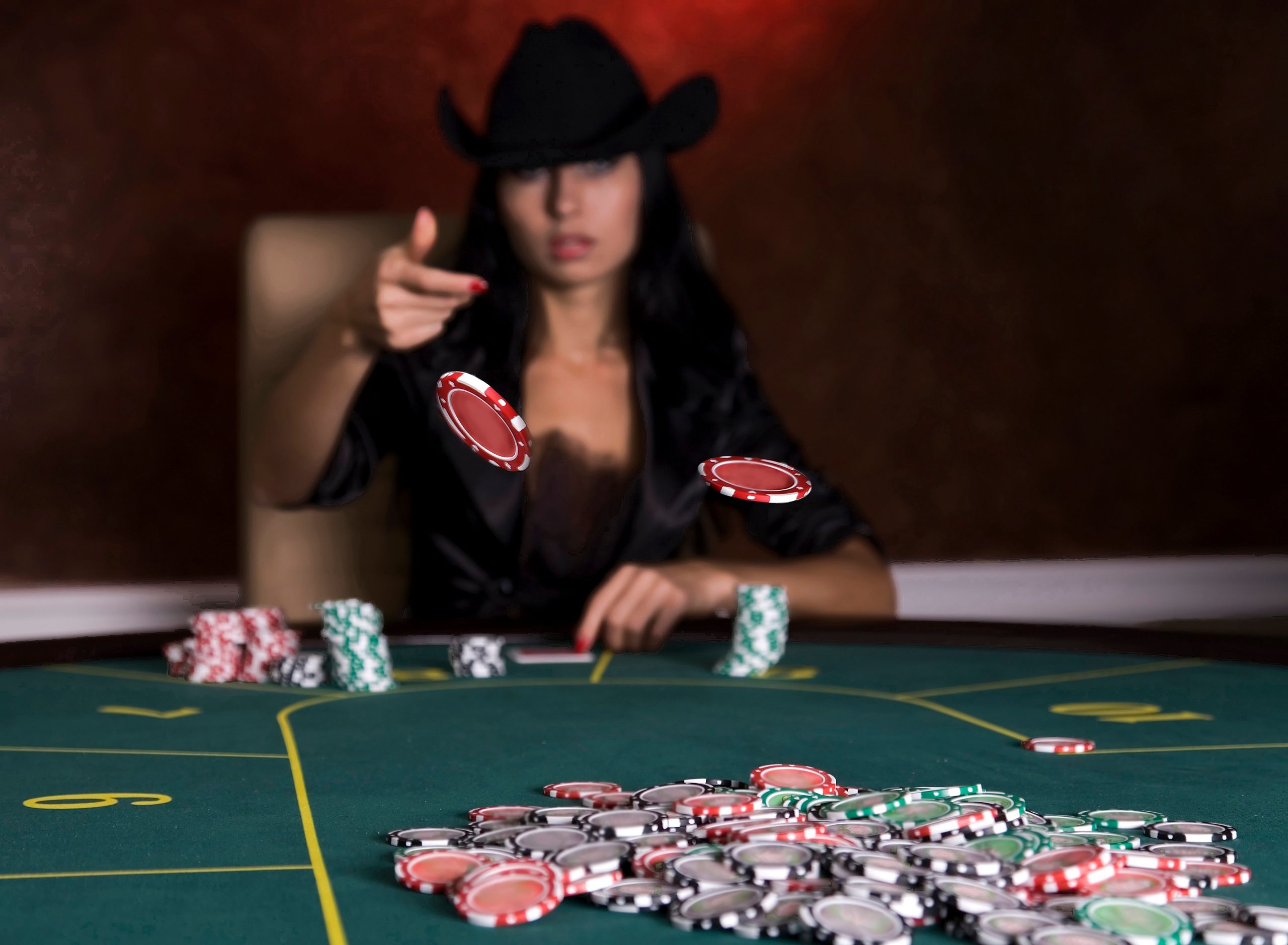 Кейт Хуан Покер
