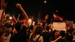 Свобода собраний и митингов: как устроено право на публичное выражение мнений
